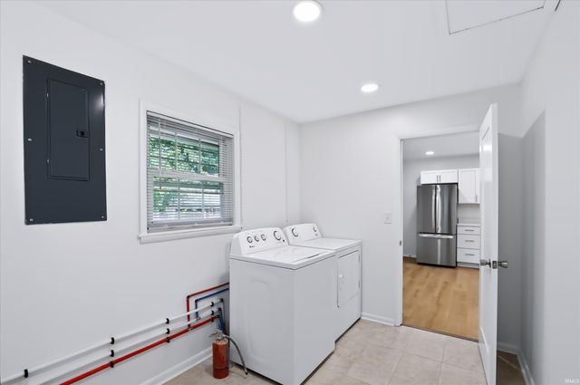 3321 N Stoneycrest Road, Bloomington, IN 47404