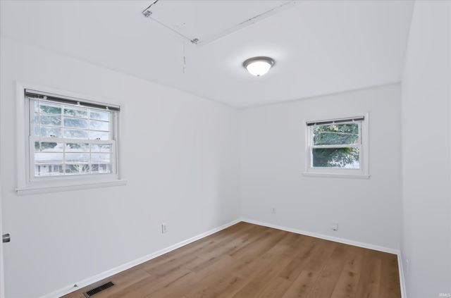 3321 N Stoneycrest Road, Bloomington, IN 47404