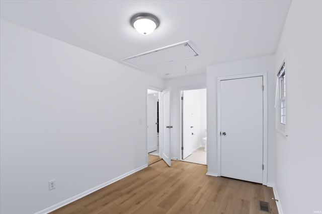 3321 N Stoneycrest Road, Bloomington, IN 47404
