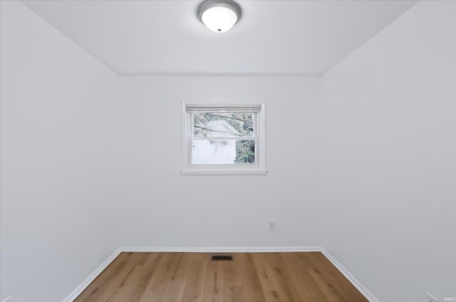 3321 N Stoneycrest Road, Bloomington, IN 47404
