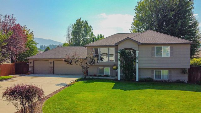 18306 E 9th Ave, Spokane Valley, WA 99016