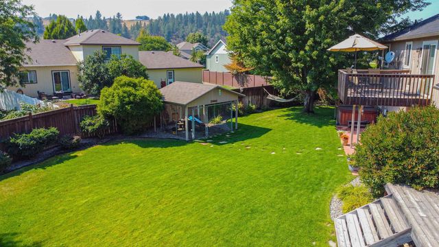 18306 E 9th Ave, Spokane Valley, WA 99016