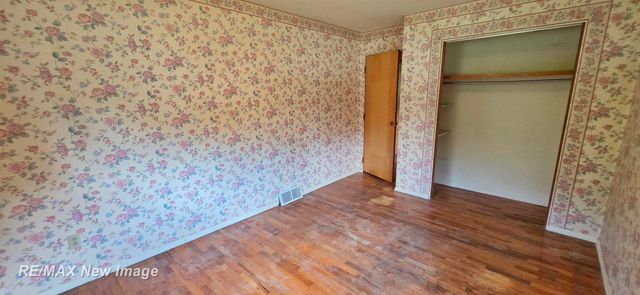 4445 Eastport Drive, Bridgeport, MI 48722