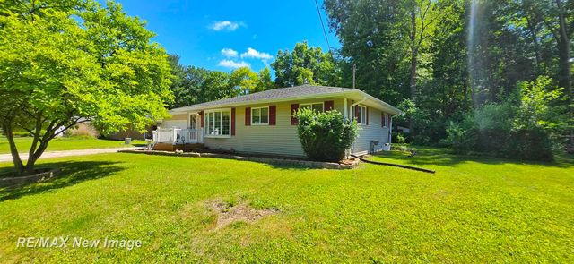 4445 Eastport Drive, Bridgeport, MI 48722