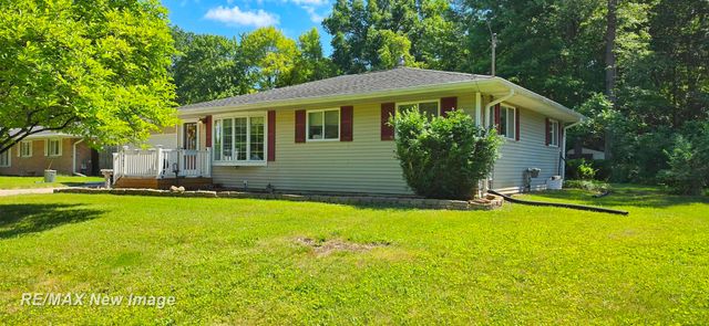 4445 Eastport Drive, Bridgeport, MI 48722