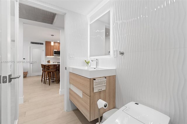 2030 S Ocean Dr 918, Hallandale Beach, FL 33009