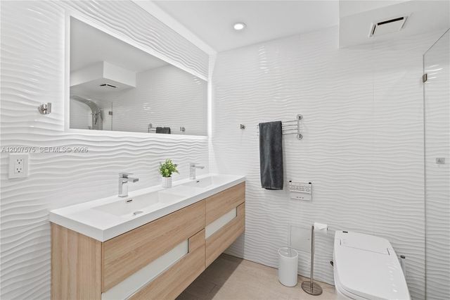 2030 S Ocean Dr 918, Hallandale Beach, FL 33009