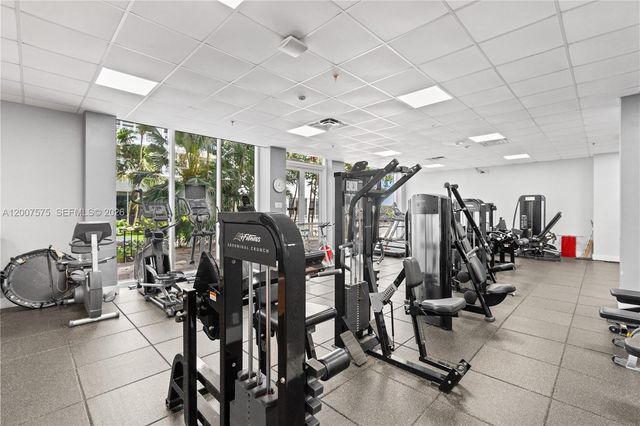 2030 S Ocean Dr 918, Hallandale Beach, FL 33009