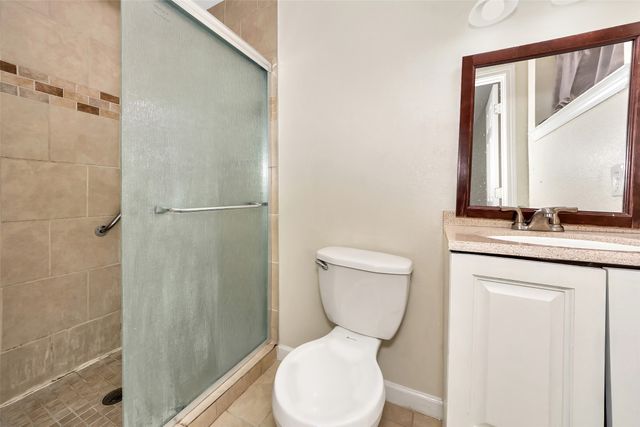 1818 Hillcrest Drive, Irving, TX 75062