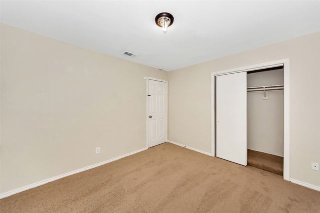 1818 Hillcrest Drive, Irving, TX 75062