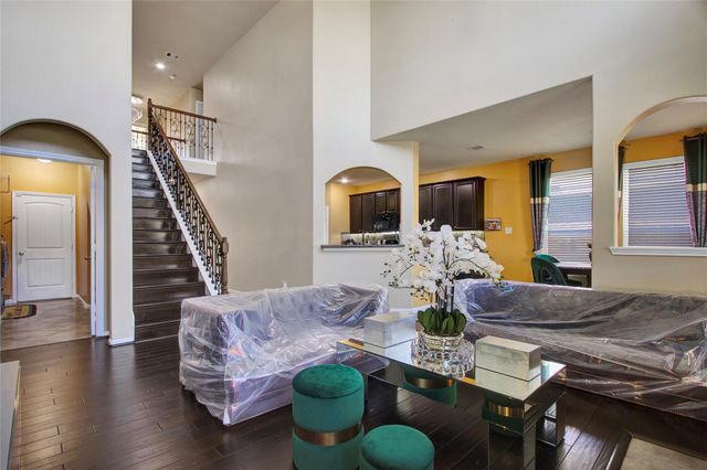 1242 S Maple Drive, Katy, TX 77493