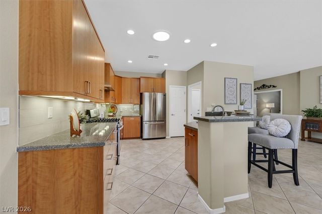 2200 Stony Prairie Court, Henderson, NV 89052
