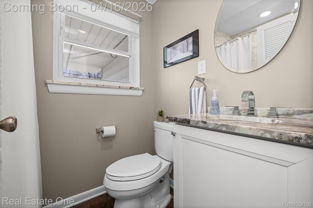 25202 Anchorage Street, Harrison Charter Township, MI 48045