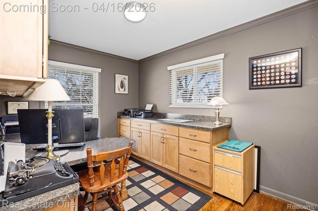 25202 Anchorage Street, Harrison Charter Township, MI 48045