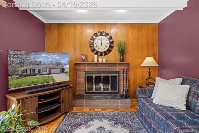 25202 Anchorage Street, Harrison Charter Township, MI 48045