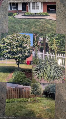 25202 Anchorage Street, Harrison Charter Township, MI 48045