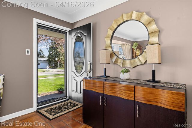 25202 Anchorage Street, Harrison Charter Township, MI 48045