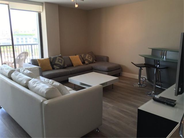 1800 COLLINS AV 9A, Miami Beach, FL 33139