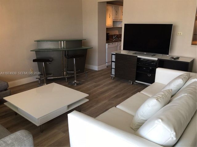 1800 COLLINS AV 9A, Miami Beach, FL 33139