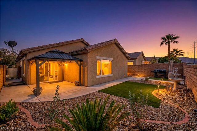 3682 Moonlit Rain Drive, Las Vegas, NV 89135