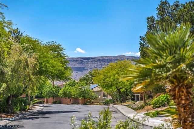 3682 Moonlit Rain Drive, Las Vegas, NV 89135