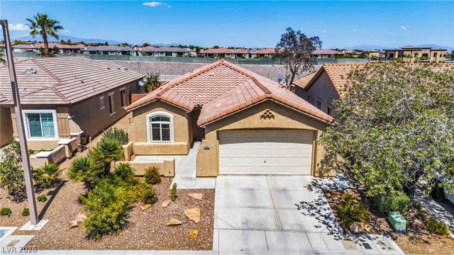 3682 Moonlit Rain Drive, Las Vegas, NV 89135