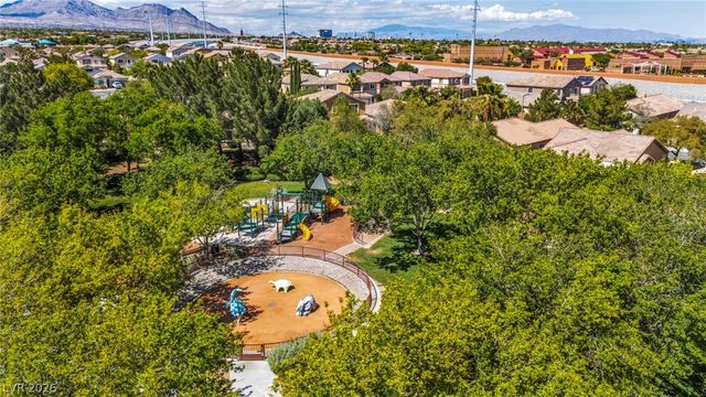 3682 Moonlit Rain Drive, Las Vegas, NV 89135