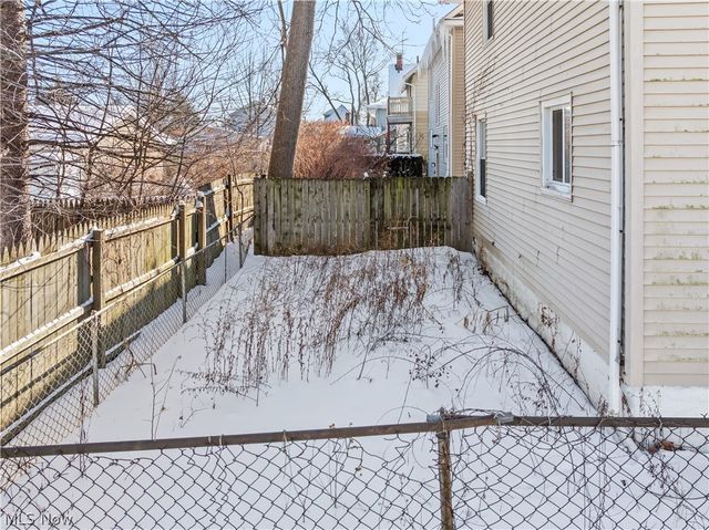 55 Eber Avenue, Akron, OH 44305