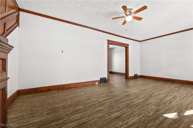 55 Eber Avenue, Akron, OH 44305