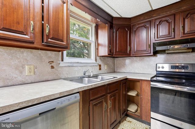 321 EDITH AVE, Woodbury, NJ 08096