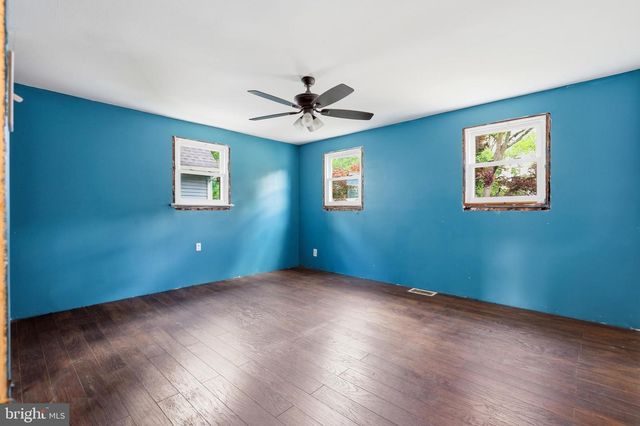 321 EDITH AVE, Woodbury, NJ 08096