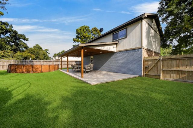 3111 Laurel Fork Drive, Kingwood, TX 77339