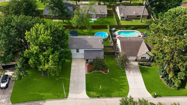 3111 Laurel Fork Drive, Kingwood, TX 77339