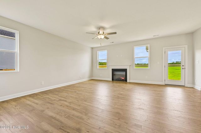 146 Maverick Lane, Dunn, NC 28334