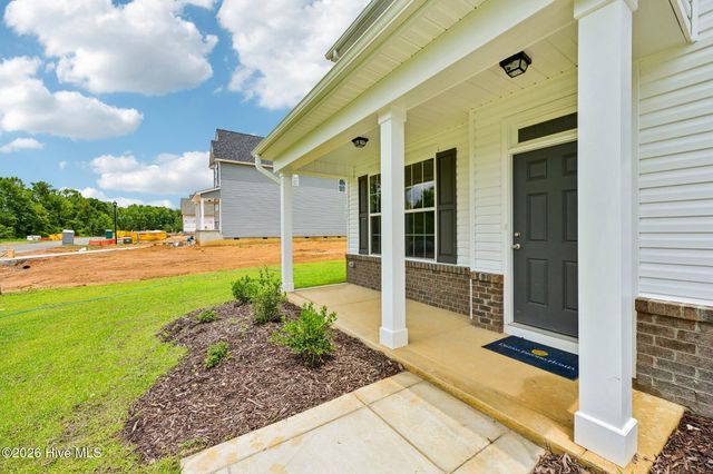 146 Maverick Lane, Dunn, NC 28334