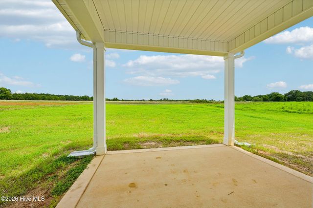 146 Maverick Lane, Dunn, NC 28334