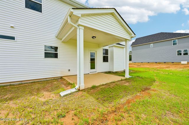 146 Maverick Lane, Dunn, NC 28334