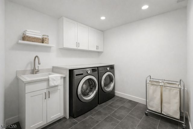 5 Sugar Maple Ln, Hardyston Twp., NJ 07419