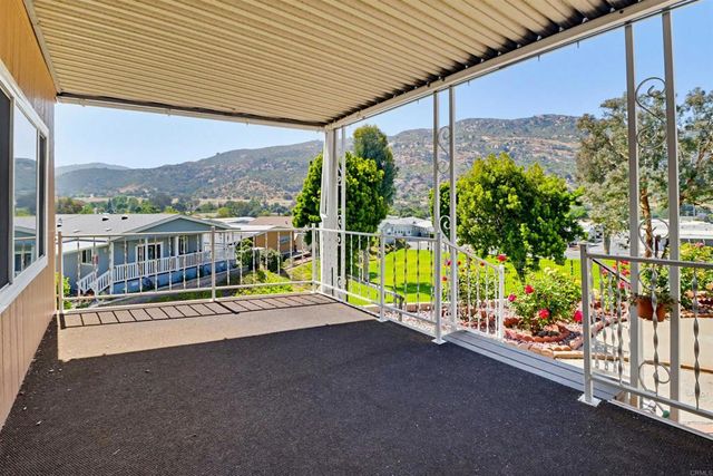 15420 Olde Highway 80 116, El Cajon, CA 92021