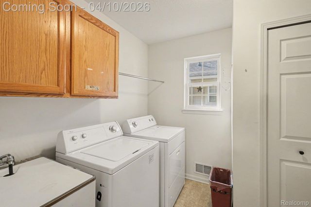 11143 Strathmore Court 14, Holly Township, MI 48439