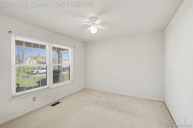 11143 Strathmore Court 14, Holly Township, MI 48439