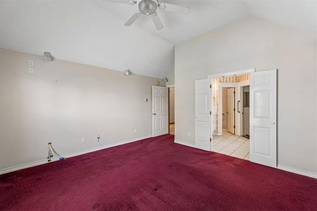 2109 NE 14th Street, Moore, OK 73160