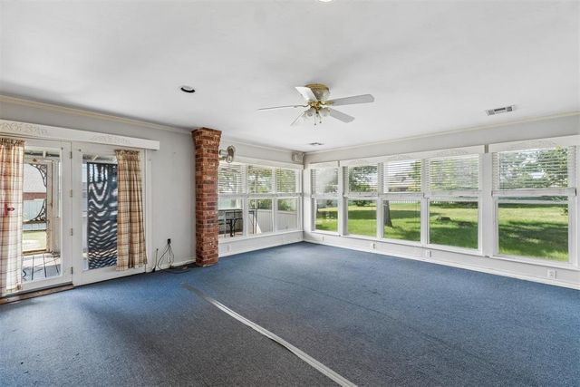 2109 NE 14th Street, Moore, OK 73160
