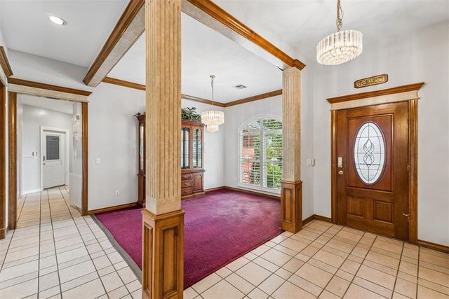 2109 NE 14th Street, Moore, OK 73160