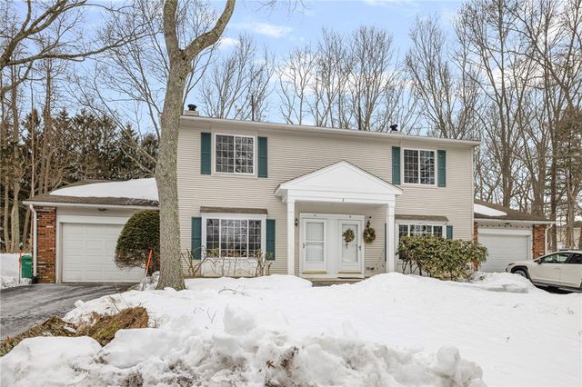 2 Eagle Run, Warwick, RI 02818