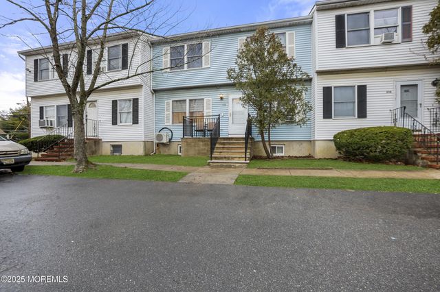 134 5th Street, Lakewood, NJ 08701