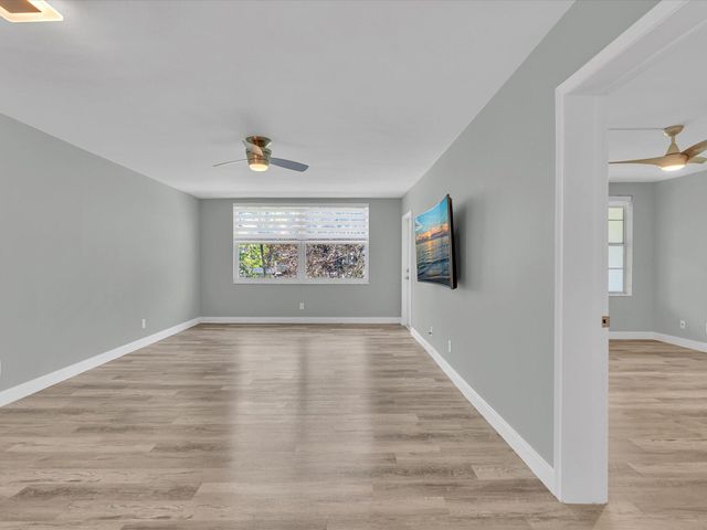 4025 N Federal Highway N 215a, Oakland Park, FL 33308
