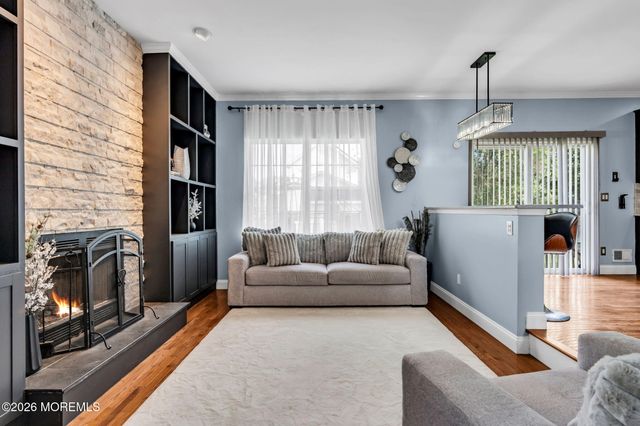 24 Naples Avenue, Cliffwood, NJ 07721