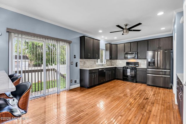 24 Naples Avenue, Cliffwood, NJ 07721