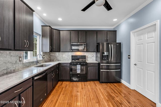 24 Naples Avenue, Cliffwood, NJ 07721